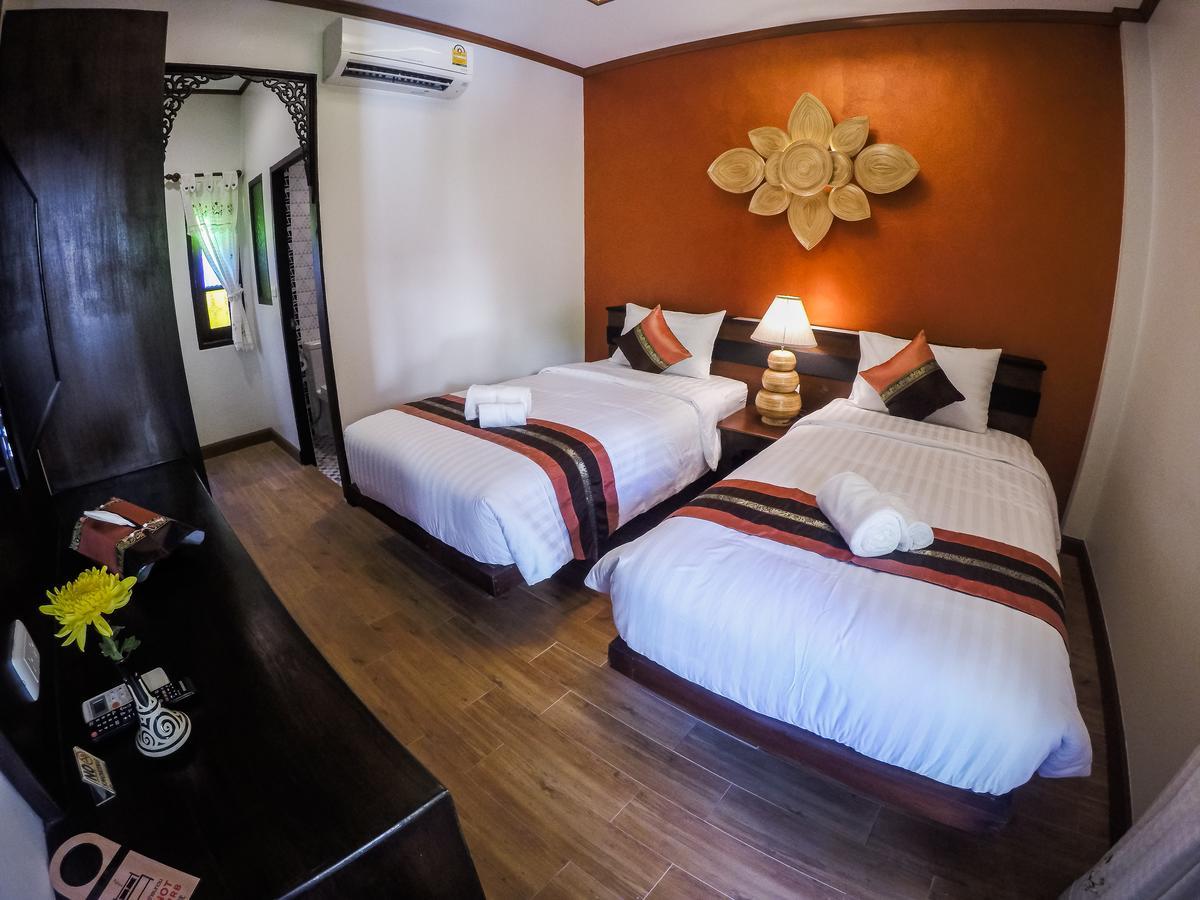 I Lanna House Hotel Чиангмай Екстериор снимка