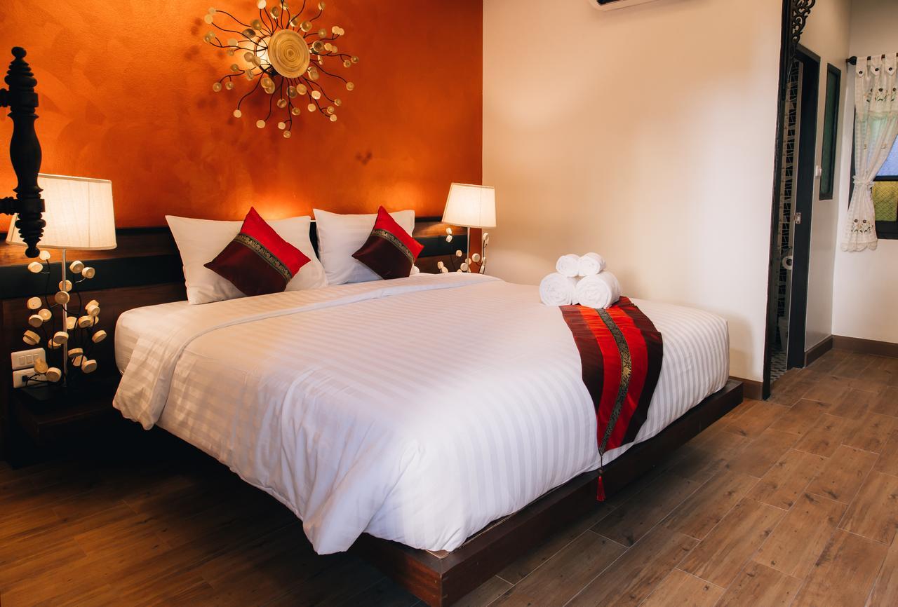 I Lanna House Hotel Чиангмай Екстериор снимка